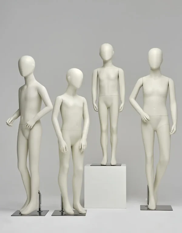 child mannequin full body visual merchandising clothes mannequin for sale in storefront window display Wholesale Bulk Factory - Richenmannequin A Mannequin Wholesale Factory