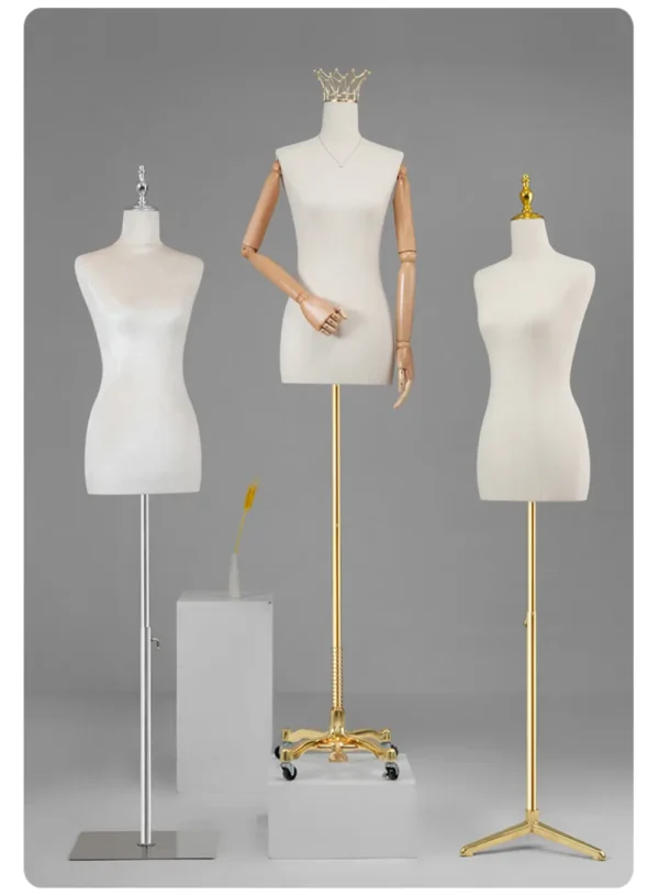 Bridal gown mannequin for wedding dress display and sale at bridal showers in wedding shop- Richenmannequin mannequin supplier