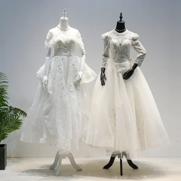 Bridal gown mannequin for wedding dress display and sale at bridal showers in wedding shop- Richenmannequin mannequin supplier (8)