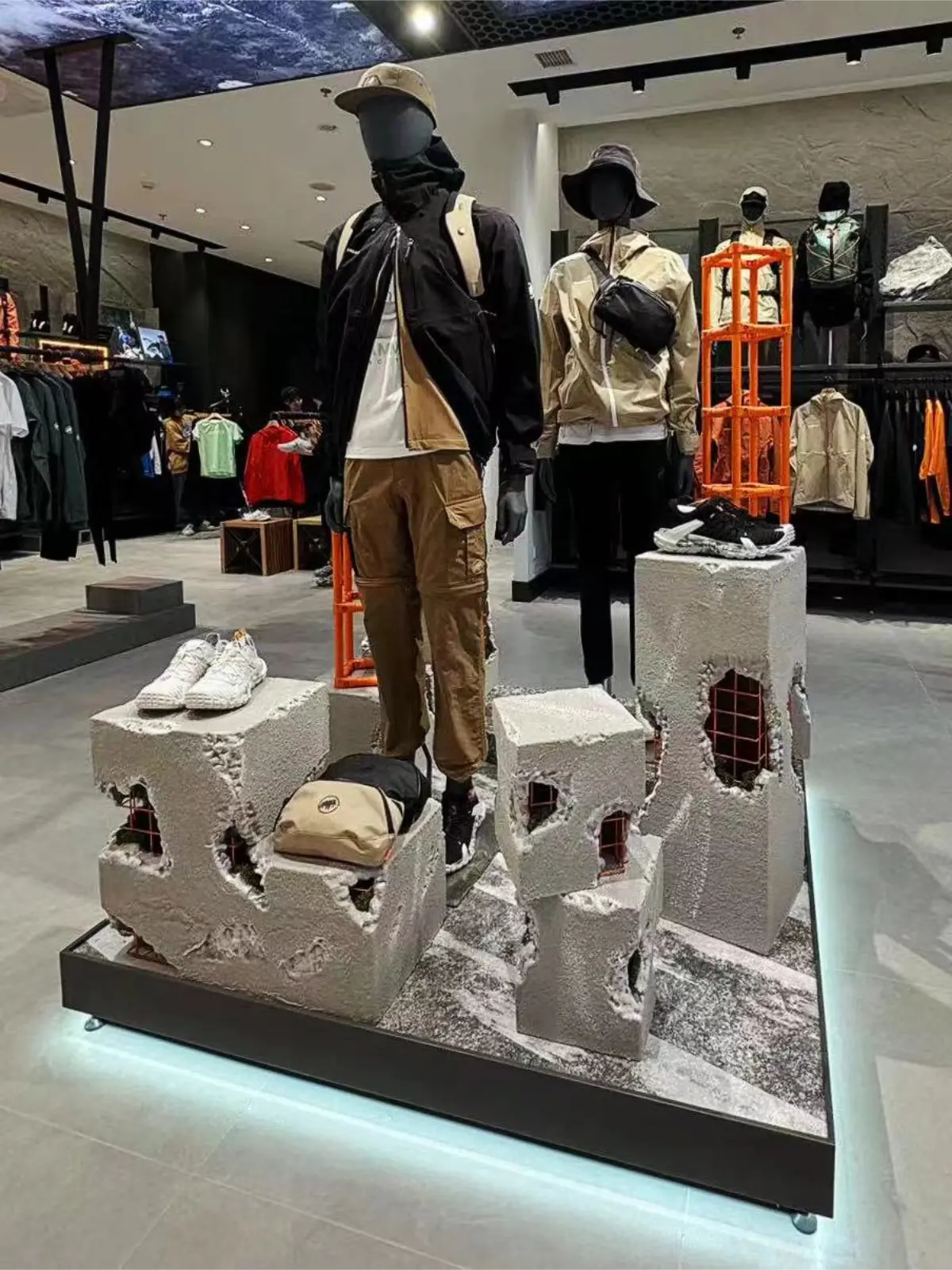 Fiberglass Mannequins