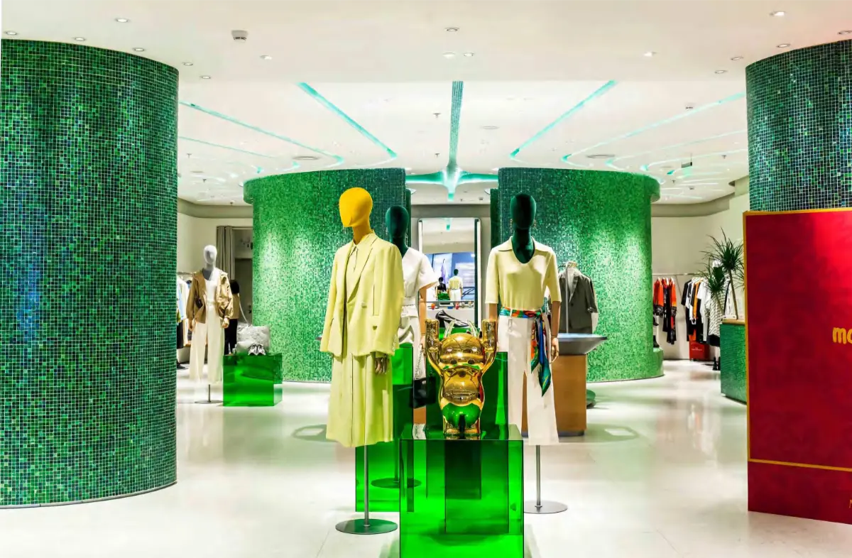Sustainable Mannequins